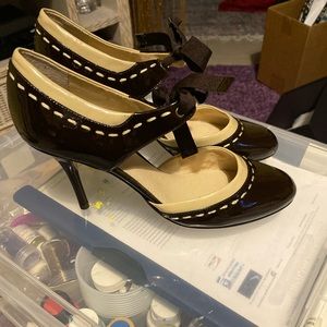 $ REDUCED$ Ann Klein patent leather heels. NEW